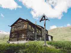 意大利伦巴第Livigno高山山景观夏天