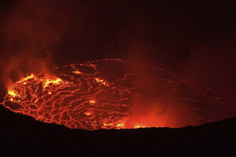 口火山<strong>岩浆</strong>熔融<strong>岩浆</strong>动物的鼻口