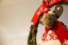 圣诞节装饰驯鹿红色的围巾