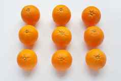 新鲜的橙色柑橘类水果白色背景