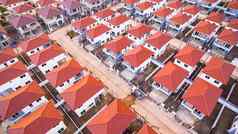 空中视图住房房地产拍摄无人机