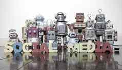 单词社会媒体复古的机器人玩具木地板上