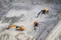 矿业花岗岩采石场工作矿业机挖掘机