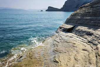 岩石海滩科孚岛岛希腊