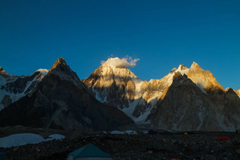 广泛的峰肯考迪娅喀喇昆仑山巴基斯坦