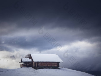 雪早期冬天景观阿尔卑斯Siusi白云石<strong>山脉</strong>斜体字