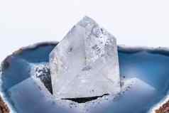 白色清晰的水晶钻石宝石宝石珠宝矿物珍贵的