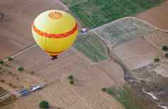 空气气球飞行土地