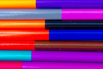彩色的双面铅笔