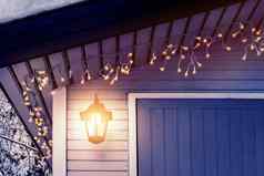 玄关房子装饰传统的斯堪的那维亚风格灯笼圣诞节灯概念首页温暖安慰家庭假期