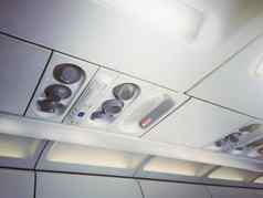 吸烟迹象控制调整空气调节个人灯内部商业飞机