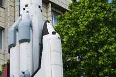 纪念碑减少复制可重用的宇宙飞船火箭