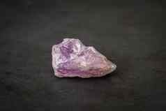 紫色的宝石宝石珠宝矿物珍贵的石头