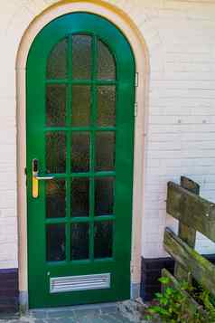 现代绿色通过建筑入口小窗口模式设计体系结构背景