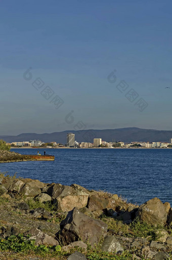 海景海岸度假胜地黑色的海小镇纳塞巴尔阳光明媚的海滩斯韦蒂毛elenite山巴尔干半岛