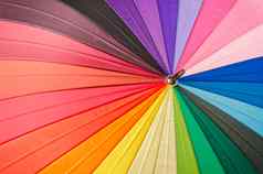 彩虹光谱五彩缤纷的纹理伞