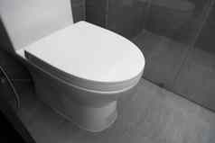 白色厕所。。。现代首页白色厕所。。。碗浴室