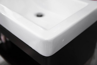 现代白色洗盆地水槽计数器浴室室内当代奢侈品时尚的设计浴室混凝土风格墙