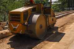 路辊工作道路建设网站重责任机械工作高速公路建设设备压实路