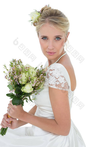 新娘持有玫瑰花束白色背景