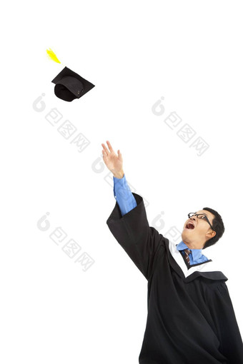 快乐毕业学生扔帽