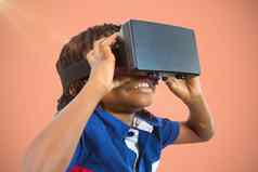 复合图像男孩穿虚拟现实模拟器