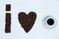 咖啡豆子杯形成爱上瘾咖啡