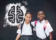 学校孩子们拥抱大脑图标黑板上