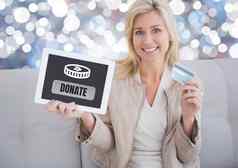 女人持有平板电脑捐赠按钮钱慈善机构