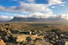 城堡山城堡冰岛视图前谷阳光明媚的一天