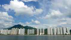 在香港香港住宅建筑城市景观Cloudscape蓝色的天空