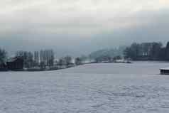 冬天景观早期早....光降雪火车