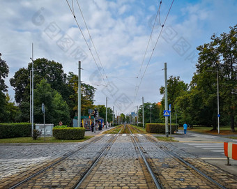 街视图有轨电车Rails有轨电车站环形交叉路口弗罗茨瓦夫城市