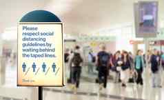 标志内部机场警告维护最低安全距离人避免危机蔓延科维德冠状病毒流感大流行