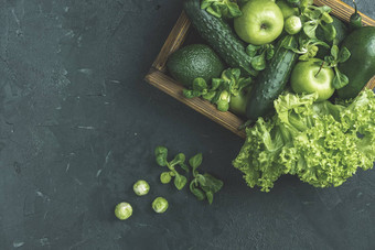 新鲜的有机绿色蔬菜水果绿色背景