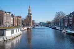 城市风景优美的阿姆斯特丹荷兰蒙特尔巴