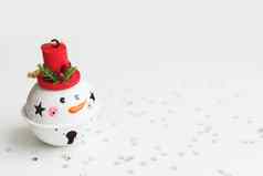 圣诞节一年背景雪人装饰球圣诞节树假期背景星星五彩纸屑的地方文本