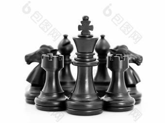 集黑色的国际象棋块白色背景