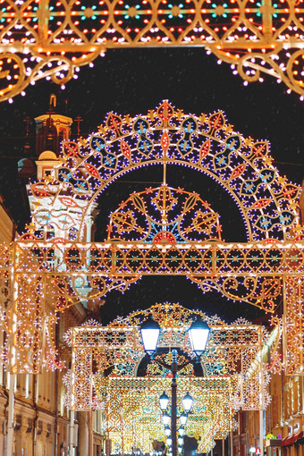 街道莫斯科装饰一年圣诞节庆祝活动建筑光灯泡俄罗斯