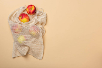 生态友好的购物袋新鲜的苹果复制空间使用