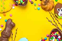 复活节主题背景巧克力兔子蛋节日食物