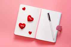 情人节一天概念爱每天心形状粉红色的引入