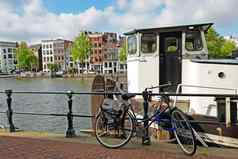 城市风景优美的阿姆斯特丹河阿姆斯特尔荷兰