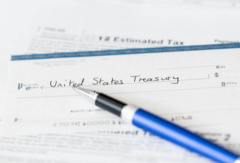 美国税形式一年检查
