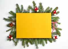 祝贺的圣诞节背景空黄色的表