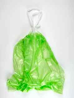 空透明的绿色塑料垃圾袋处理