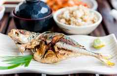 烤杰克鲭鱼鱼日本传统的食物