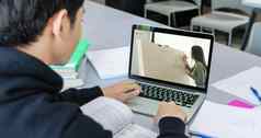 亚洲学生笔记本平板电脑电脑工作研究在线首页冠状病毒疫情检疫首页