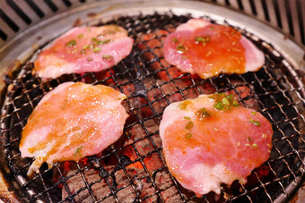 猪肉烧烤热煤种类食物朝鲜文日本烧烤风格