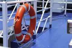 救生圈环董事会拯救乘客救生圈环安装船准备好了保存下降了水